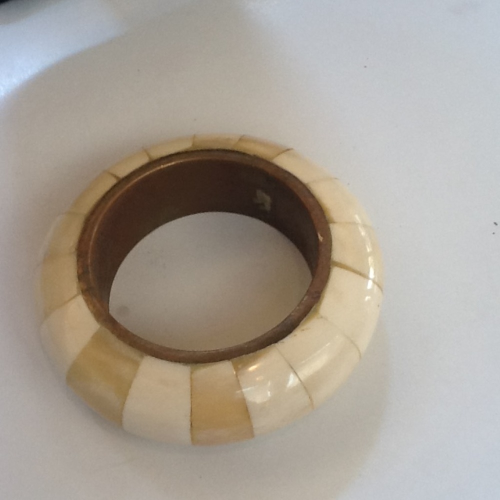 bone bracelet - vintage for women